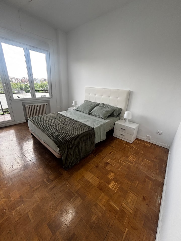 Acogedor Estudio A Pasos Del Centro - Chamartín