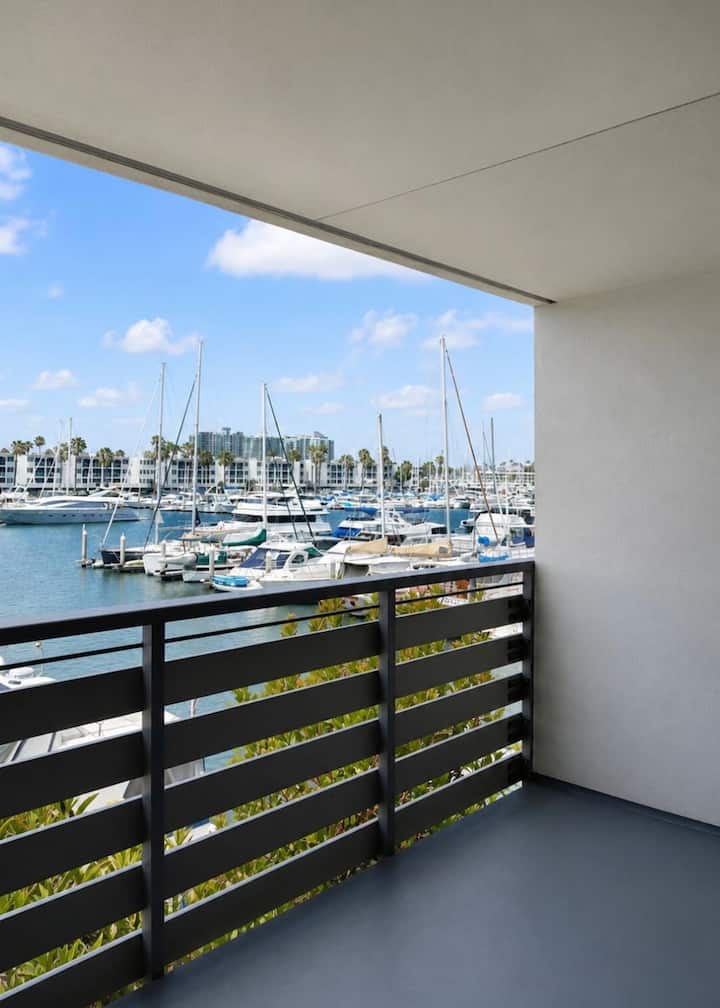 Marina Breeze - Marina del Rey, CA