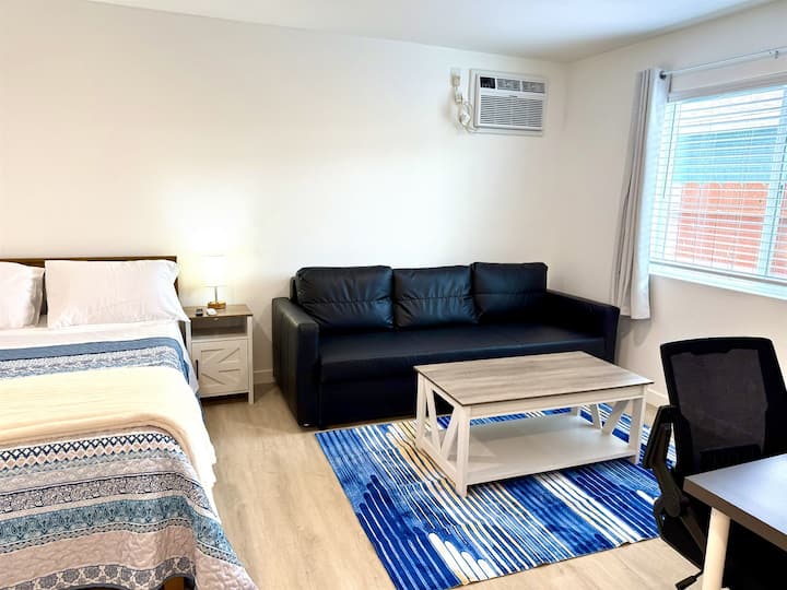 Elegant Private Suite In Mira Mesa - San Diego