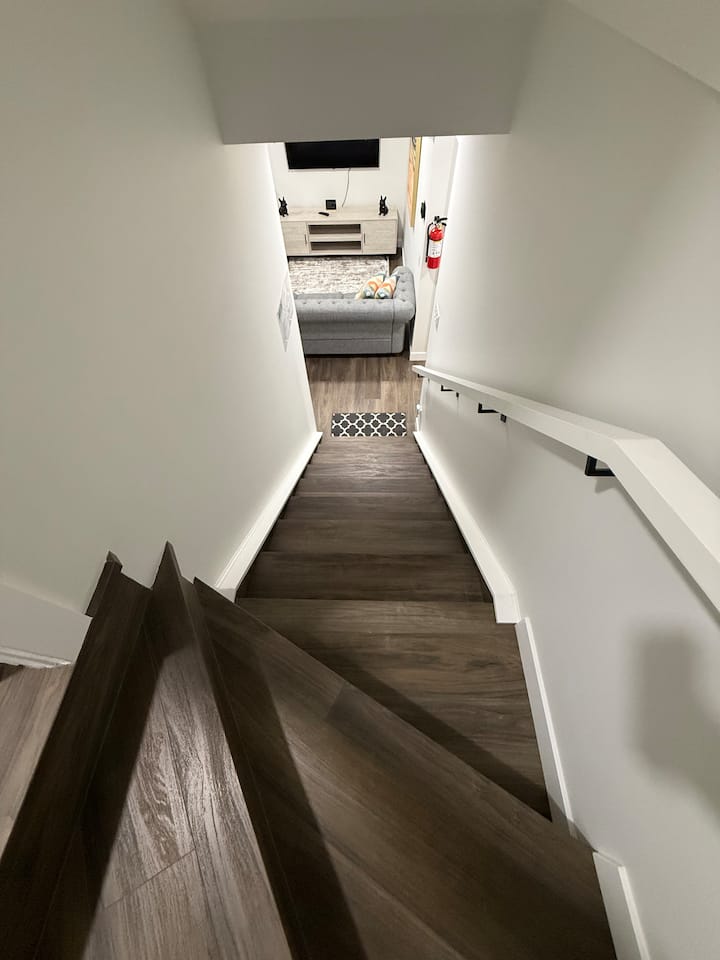 Guest Home In Cochrane - Cochrane