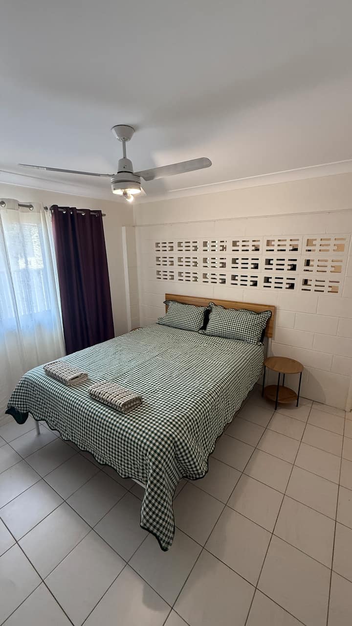 Private 1br Guesthouse Near Train And Shops - ブリスベン