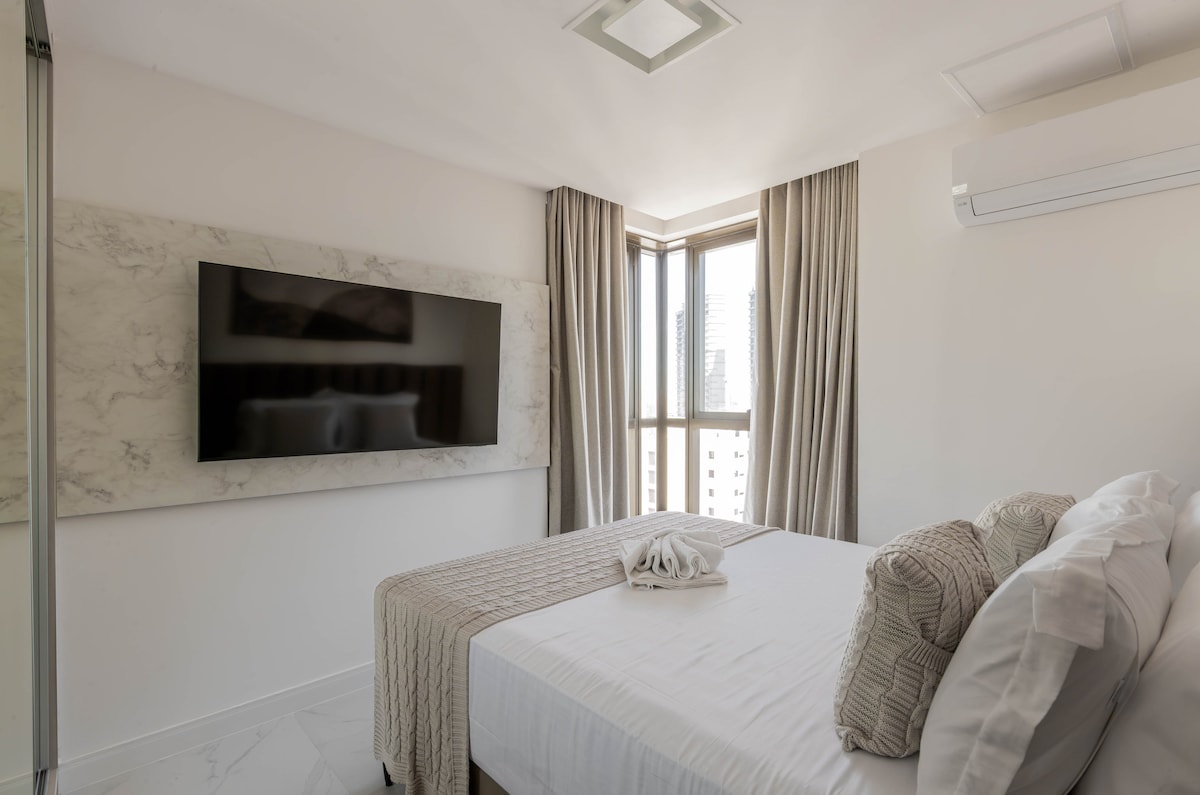 Foto do anúncio de Deluxe|Meireles|Grill Privativo| Rooftop Vista Mar em Praia de Iracema, Fortaleza