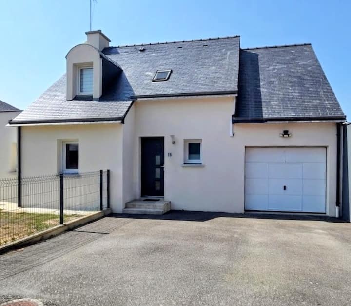 Maison Familiale - Theix