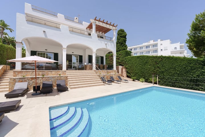 Beach Front Villa, Private Pool - Cala d'Or