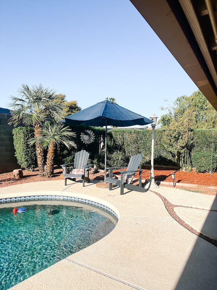 Peoria Pool Oasis | Near Westgate & Baseball - Peoria, AZ