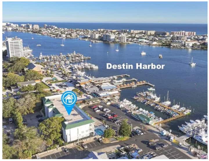 Harborwalk, 3 Bdrms With Boatsiip - Destin, FL