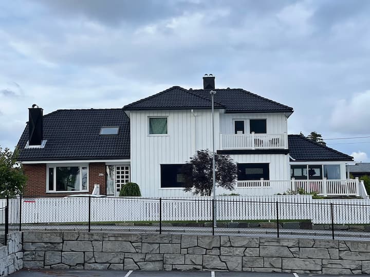 Hinnas Sokkelleilighet - 斯塔萬格