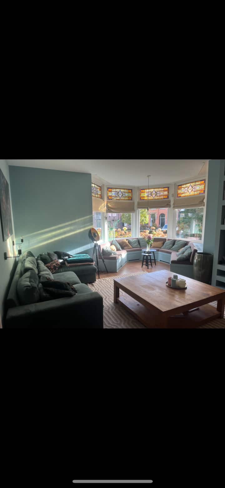 A Spacious Detached Villa With A Large Garden. - Haarlem