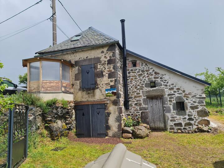 Bienvenue Dans Notre Jolie Maison Auvergnate - Orcival