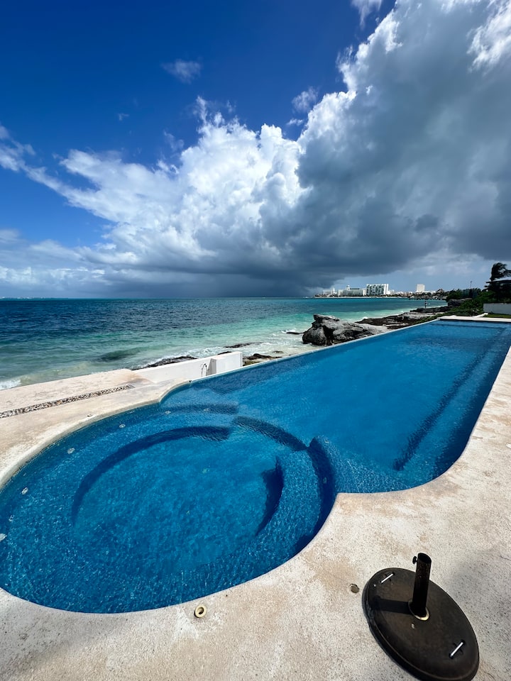 Hermosa Departamento Frente Al Mar - Cancún