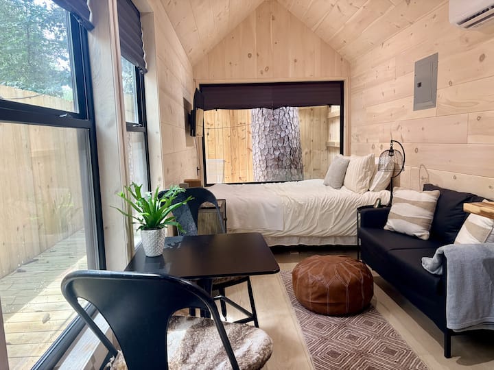 Serene Scandi Tiny Home | Lake Claire Backyard - Atlanta, GA