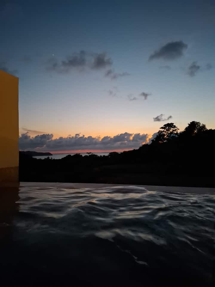 Pool & Ocean Views Near Punta Mita - México