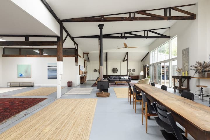 Luxurious Warehouse In The Heart Of Surry Hills - Manly