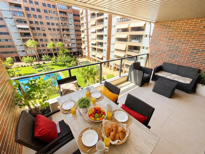 Oasis Premium En Alicante Cabo | Piscina Y Terraza - Alicante