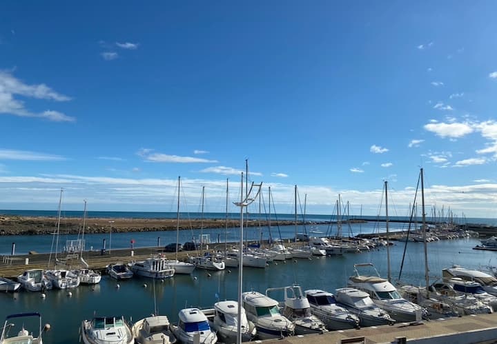 Chez Nicole : Vue Sur Le Port - Sérignan