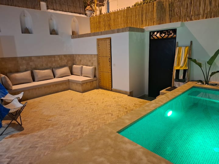 Superbe Villa Avec Piscine Chauffée Et Roof Top - Agadir