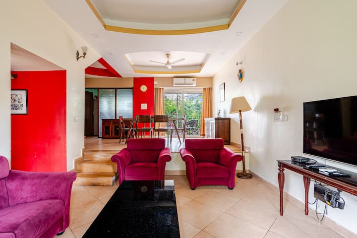 Living room image 2