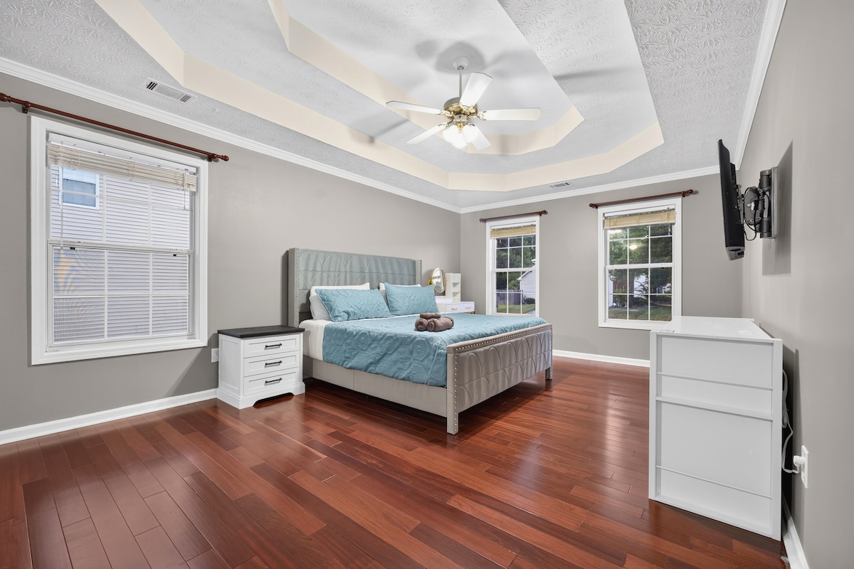 Mall of GA-Cozy Home, Spacious and Great Location