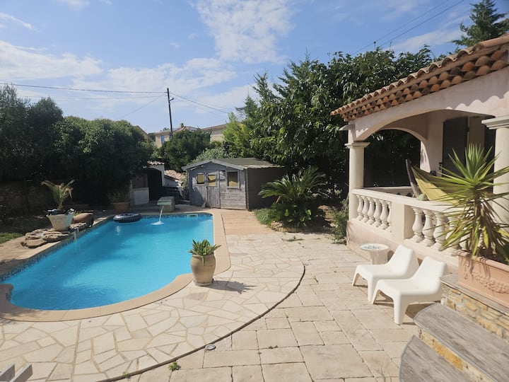 Maison Au Calme Avec Piscine, Parenthèse Détente - Marsiglia