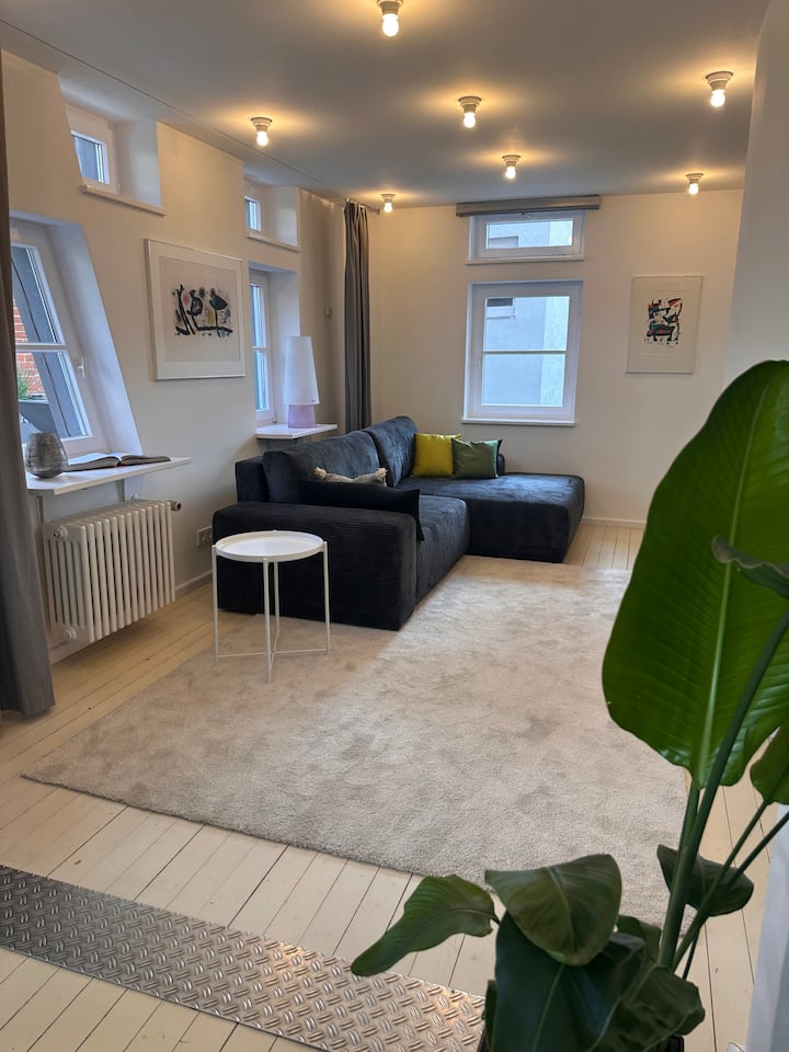 Neu Renovierte Wohnung, Modern&hochwertig - Sindelfingen