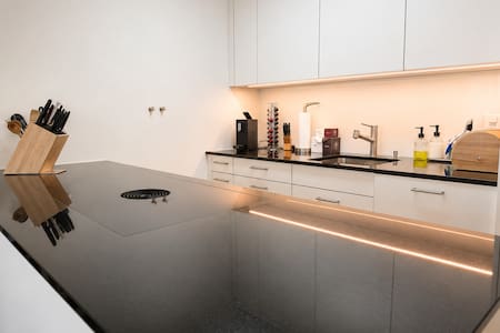 BlackHome GmbH