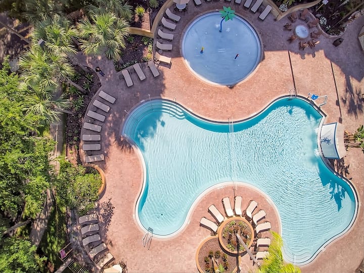 Great 2br Family Suite! 2 Relaxing Units | Parking - Orlando