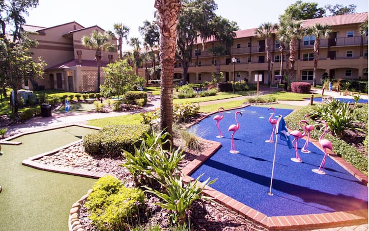 3 Units | 2br Family Suite | 4 Onsite Pools - Orlando, FL