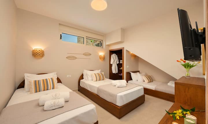 Lithos Fos Villa | Grupo HotelPraxis