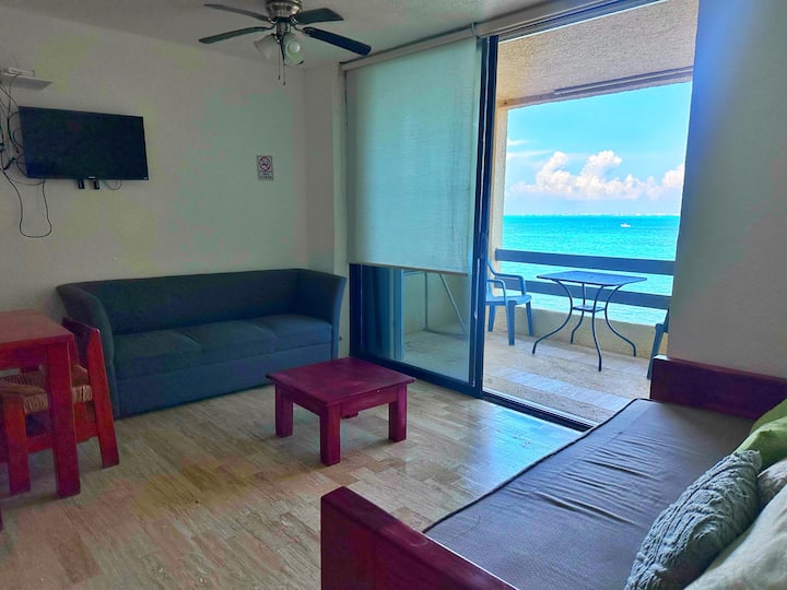 Departamento Frente Al Mar Con Terraza - Isla Mujeres