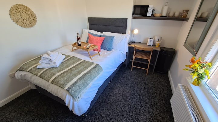 Comfy Private Room & Ensuite In Banbury - Banbury