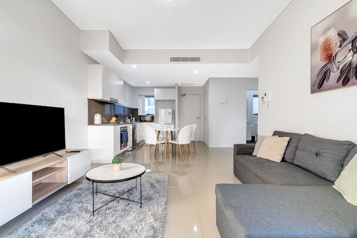1br With Free Parking| Near Bankstown Central - Sutherland Shire