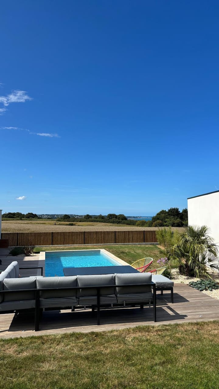 L'escale Bretonne
Maison Vue Mer Piscine Plage - Saint-Brieuc