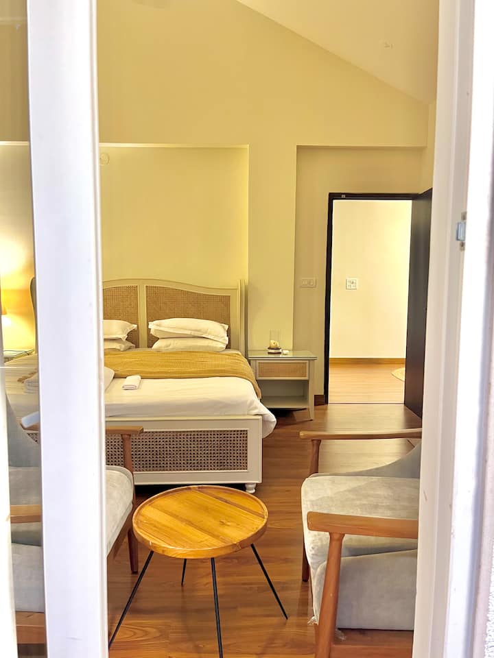 Bedroom 1 image 1