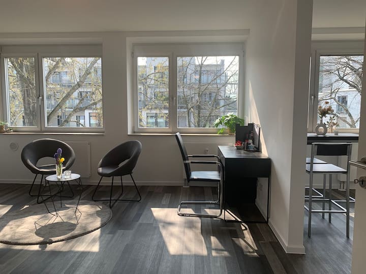 Gemütliches Apartment | 20 Min. Bis Köln City - Colonia