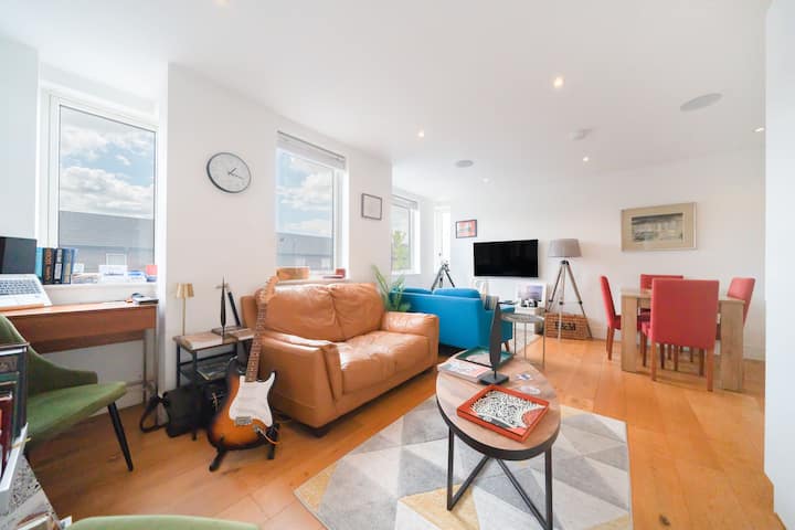 Bright & Stylish 1-bed Flat In Central Watford - St Albans