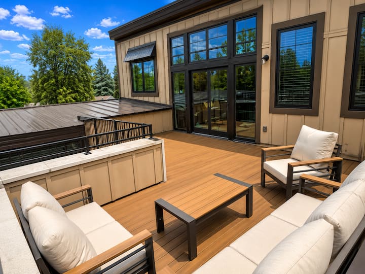 Penthouse Condo In Downtown Whitefish - Whitefish, MT