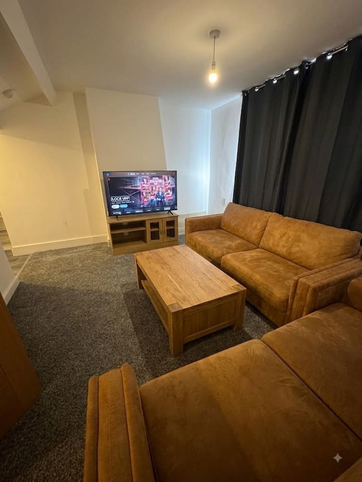 Stylish1-bed Flat In A Great Location. - Bolton