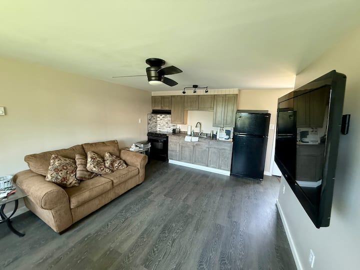 The Escape At Elm Tree Farmhouse W/ Golf Option - Dryden, NY