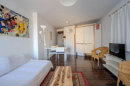 La Casa Escondida: Aljama