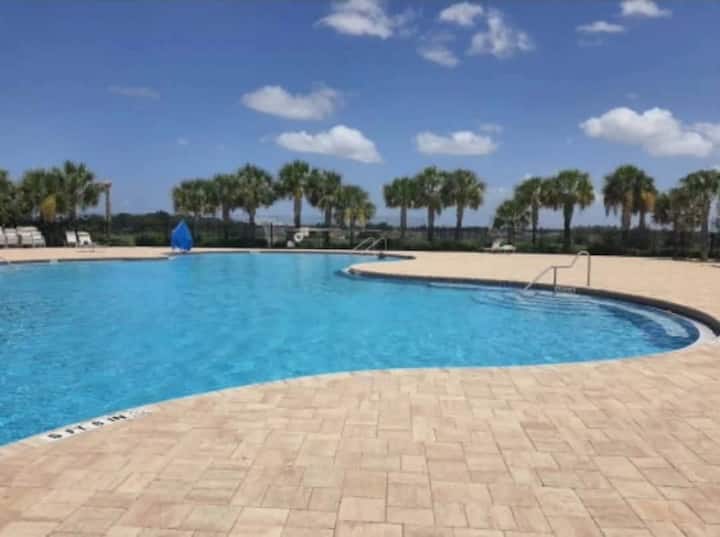 Spacious Home W/community Pool Access Disney Area - 대븐포트