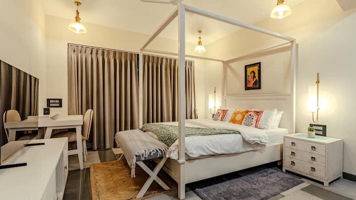 Bedroom 1 image 1