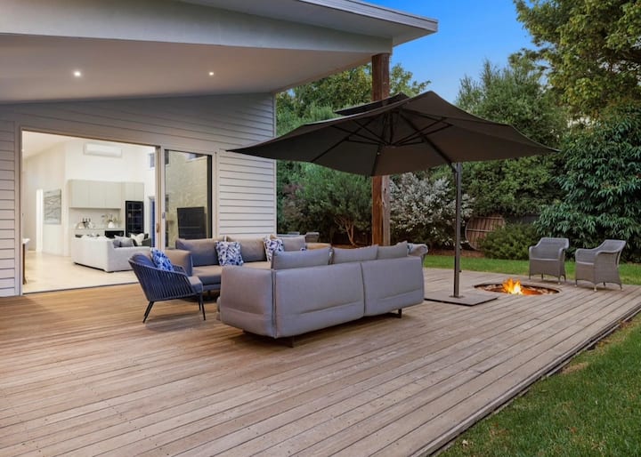 Warring - Luxury Coastal Residence With Spa/sauna - Flinders
