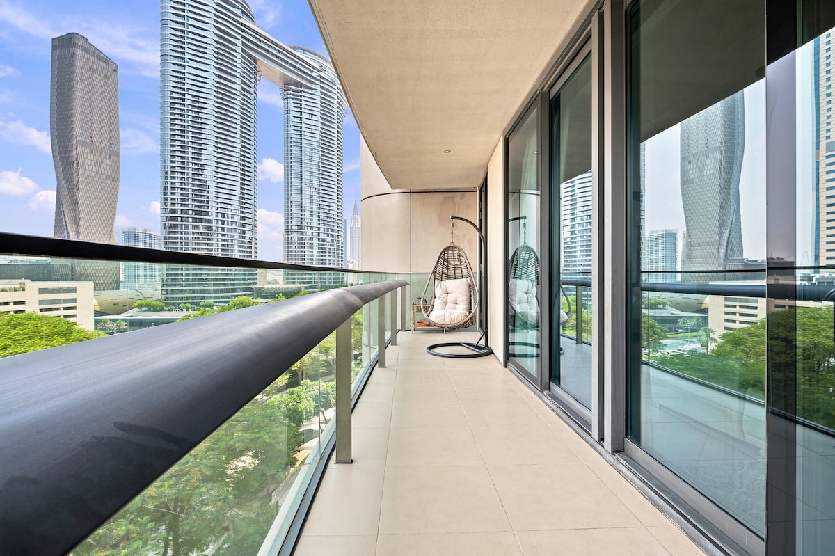 2 Bedroom Furnished Apartment | Burj Vista · V 5