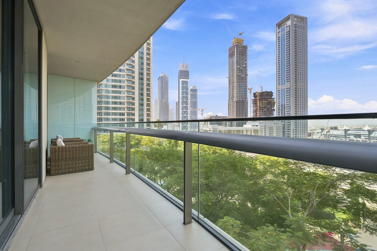 2 Bedroom Furnished Apartment | Burj Vista · V 3