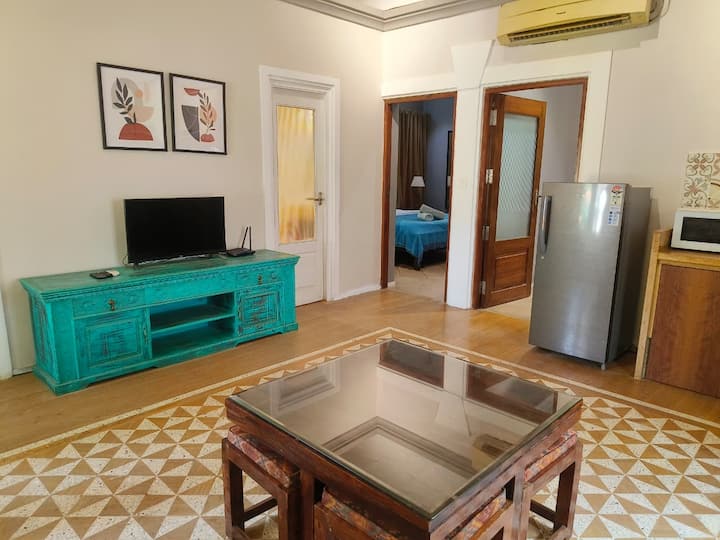 Living room image 4