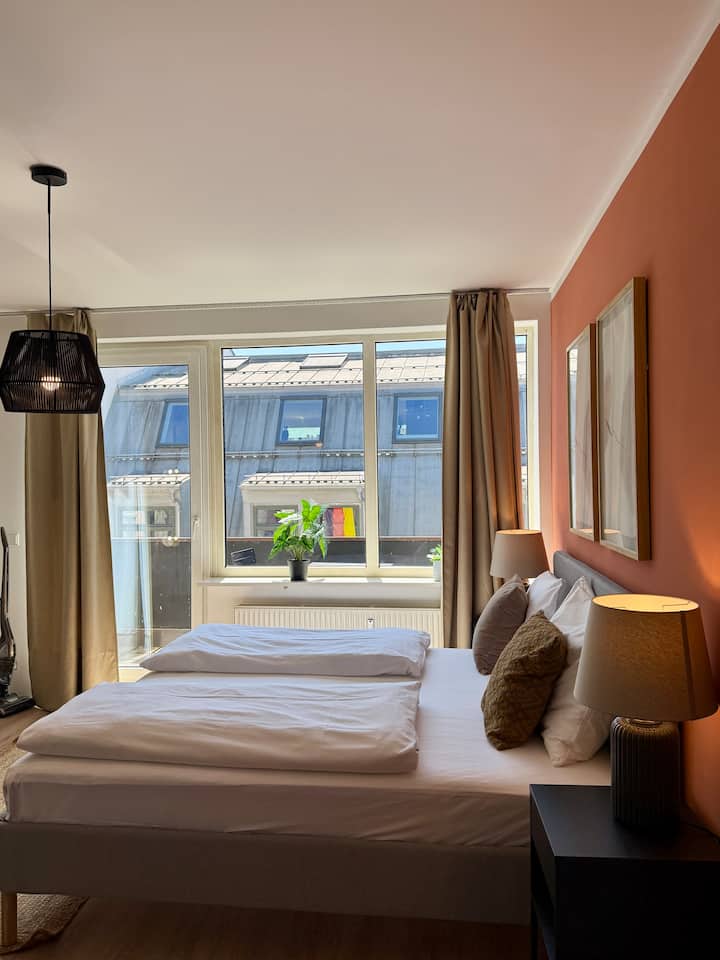 Stiehlvolle 2-zimmer Wohnung Am Sendlinger Tor - Munich