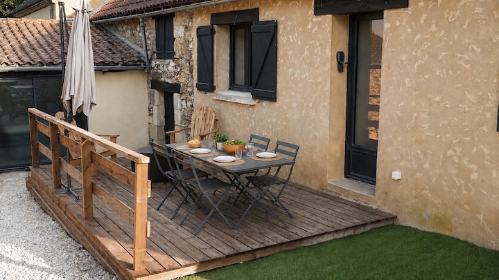 La Maison De Jacoumard* Jacuzzi Privé* Clim* Cour - Domme