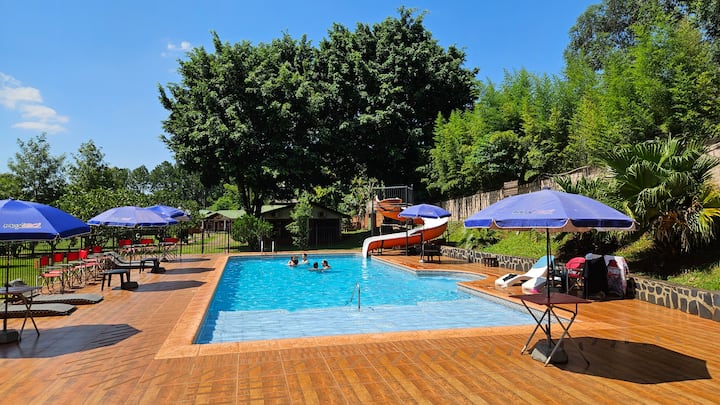 Bungalow Con Piscina Rodeado De Naturaleza - Puerto Iguazú