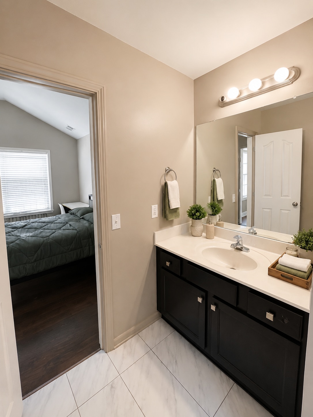 Welcome to the Property Pad-Gray room!