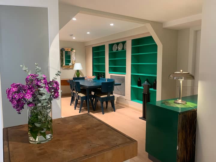 One Bedroom. One Bath. One Den. Apartment - Saanich